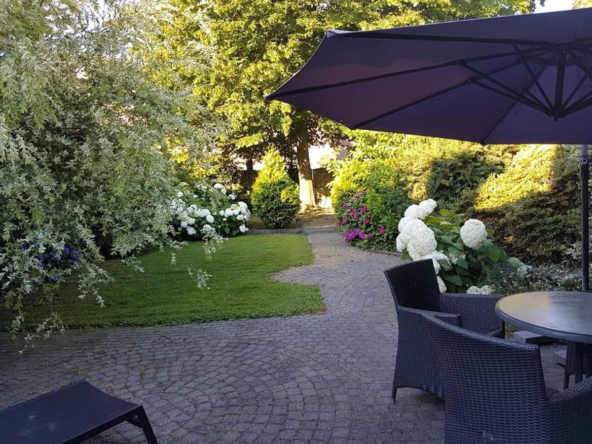 Bnbmarlies Oirsbeek Экстерьер фото
