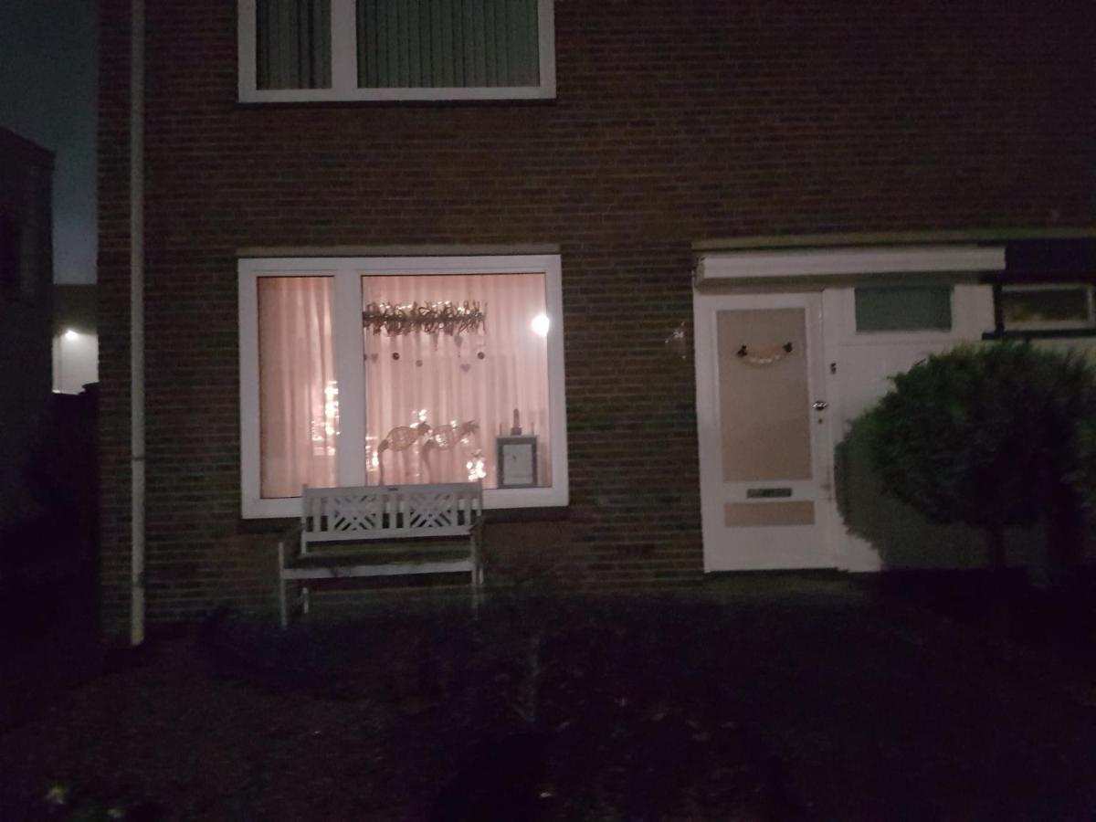 Bnbmarlies Oirsbeek Экстерьер фото